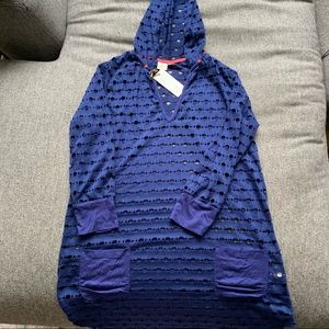 NWT Saint Tropez West Hooded Beach Cover Up with Pockets - size M